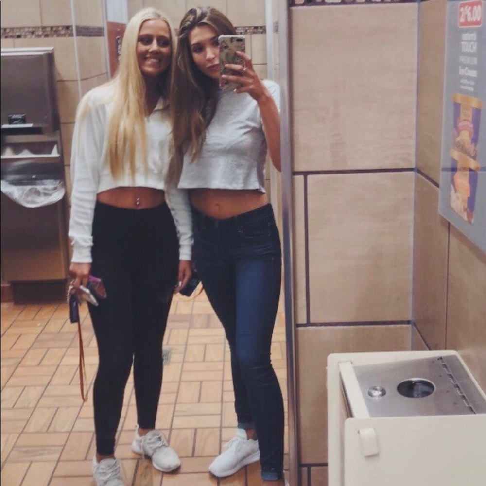 Meet your Posher, Lexi